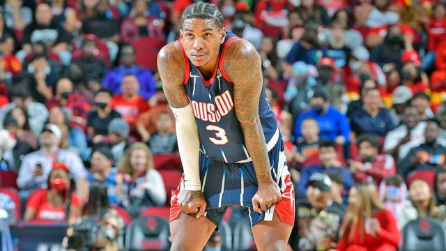 网页版登录-火箭年轻人让教练头疼，赛前迟到+临场退赛怎么管？